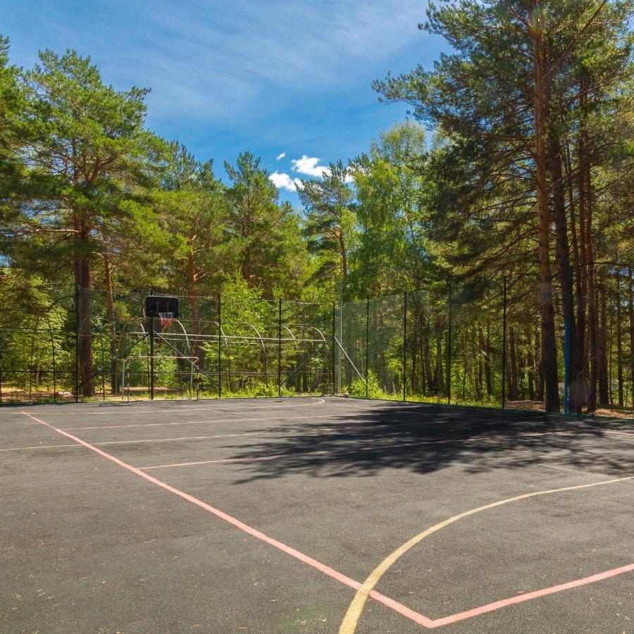 Park House Hotel Barmashino Bagian luar foto