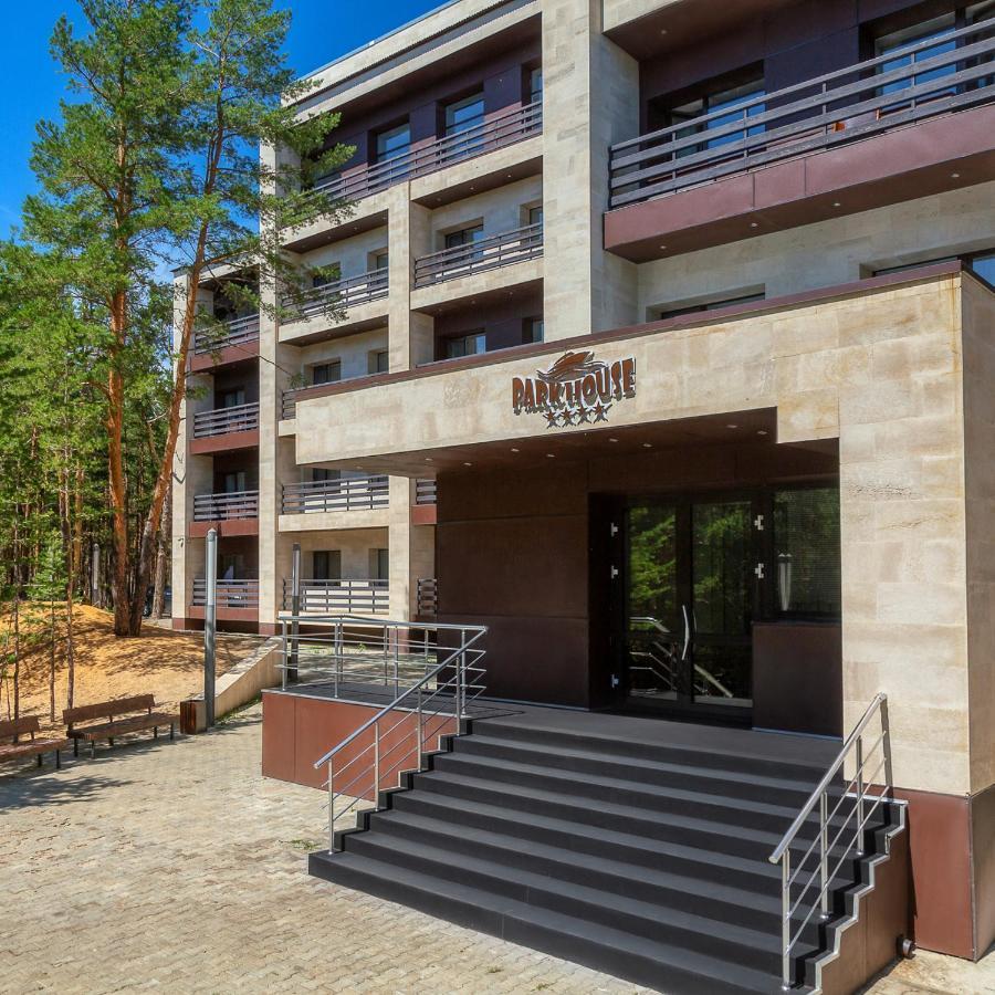 Park House Hotel Barmashino Bagian luar foto